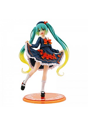 Figurine Hatsune Miku Par Taito - 3rd Season Autumn 18 CM