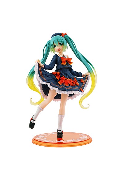 Figurine Hatsune Miku Par Taito - 3rd Season Autumn 18 CM